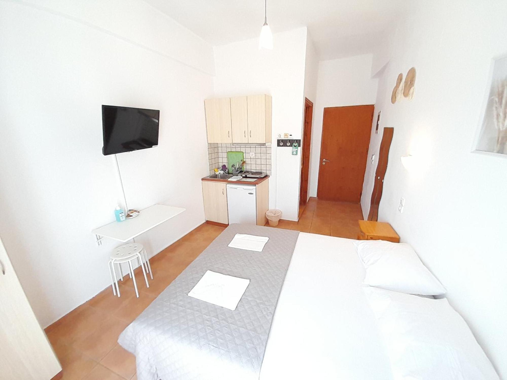 Aparthotel Lydia Mare à Ágios Kírykos Chambre photo