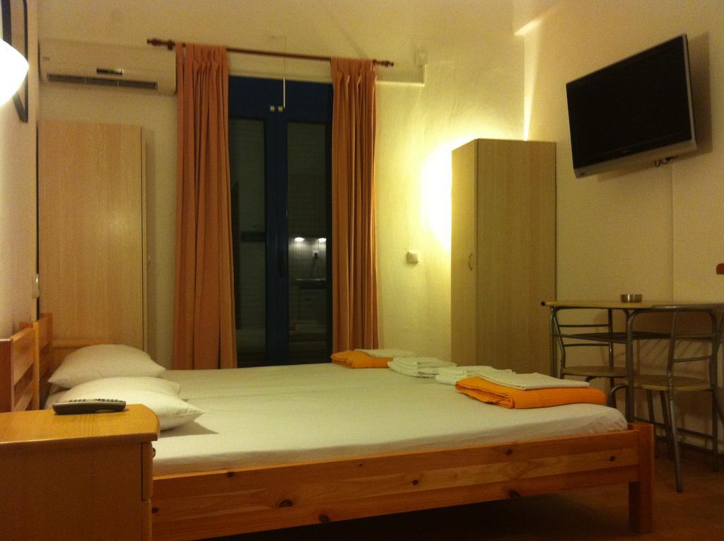 Aparthotel Lydia Mare à Ágios Kírykos Extérieur photo