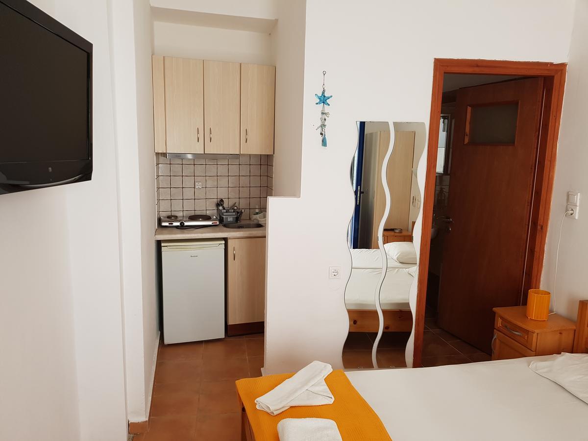 Aparthotel Lydia Mare à Ágios Kírykos Extérieur photo