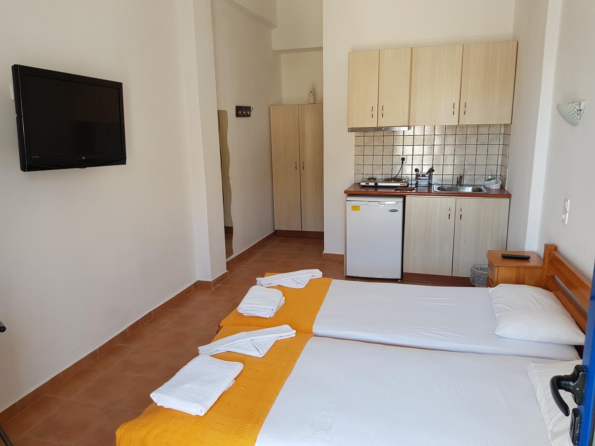 Aparthotel Lydia Mare à Ágios Kírykos Extérieur photo