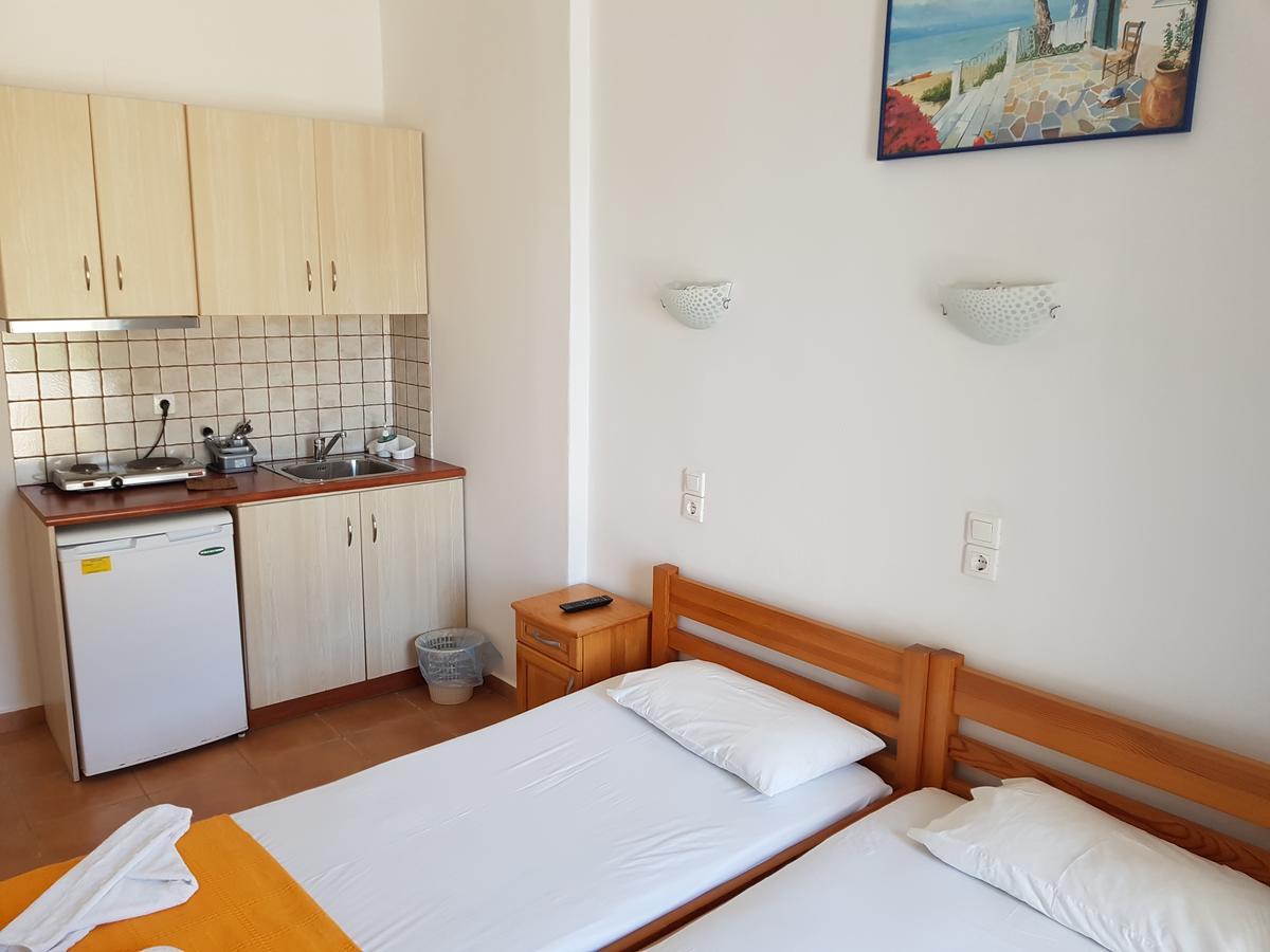 Aparthotel Lydia Mare à Ágios Kírykos Extérieur photo